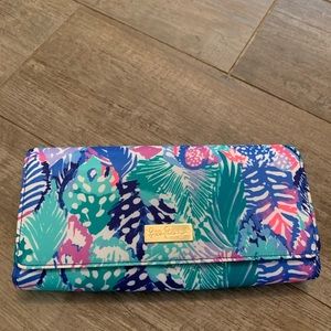 Lilly Pulitzer Travel Wallet in Multi Quill Out